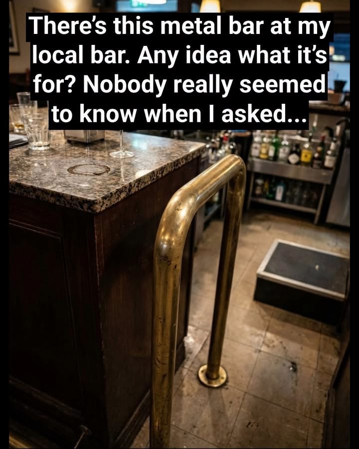 If You Spot This Metal Bar in a Restaurant, This Is What It’s For